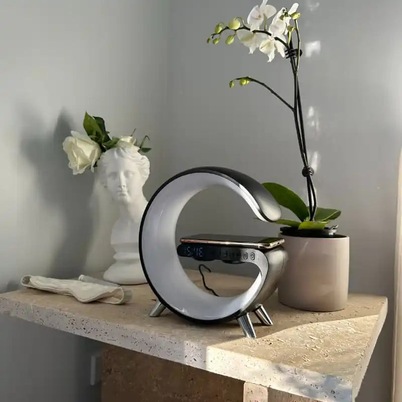 Novera Space 4-in-1 Smart Atmosphere Lamp – Fast Wireless Charger & Sunrise Alarm Clock